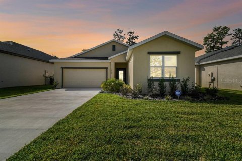 Villa ou maison à louer à Weeki Wachee, Floride: 3 chambres, 144 m2 № 1063442 - photo 3