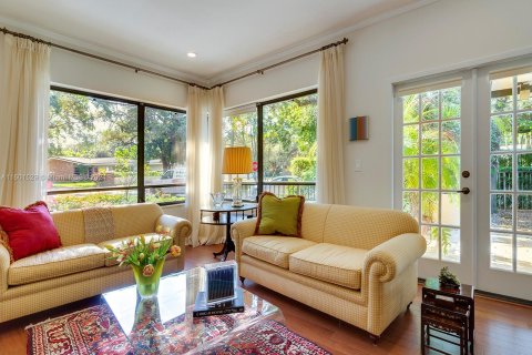 Casa en venta en Coral Gables, Florida, 4 dormitorios, 290.04 m2 № 1216962 - foto 8