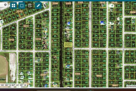 Terreno en venta en Port Charlotte, Florida № 1275022 - foto 4