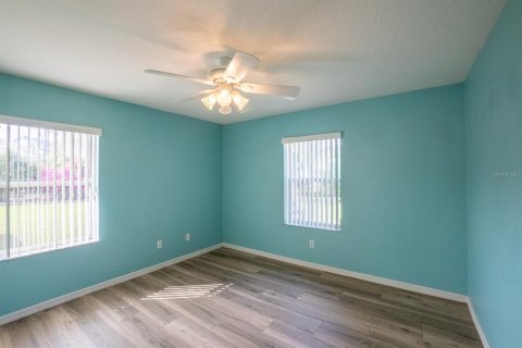 Casa en venta en Palm Coast, Florida, 4 dormitorios, 204.66 m2 № 1063091 - foto 13