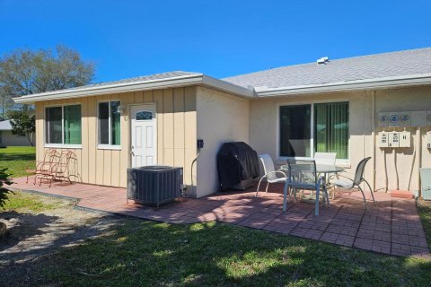 House in Lake Worth, Florida 2 bedrooms, 101.08 sq.m. № 1021933 - photo 23