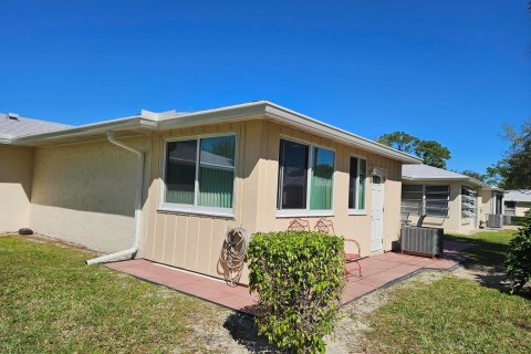 Casa en venta en Lake Worth, Florida, 2 dormitorios, 101.08 m2 № 1021933 - foto 2