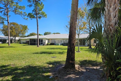 Casa en venta en Lake Worth, Florida, 2 dormitorios, 101.08 m2 № 1021933 - foto 1