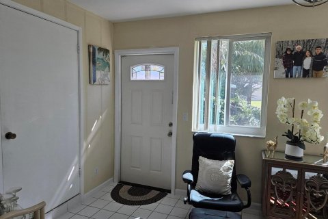 Casa en venta en Lake Worth, Florida, 2 dormitorios, 101.08 m2 № 1021933 - foto 12