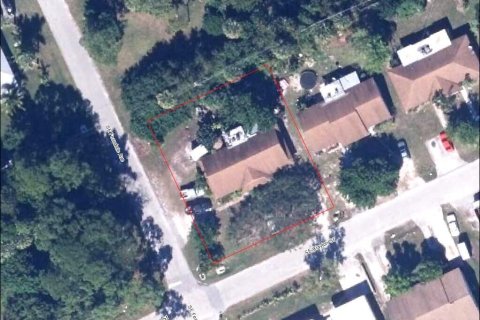 Immobilier commercial à vendre à Stuart, Floride: 174.47 m2 № 1021985 - photo 1