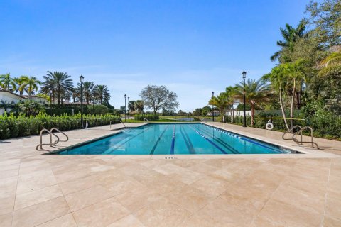 Villa ou maison à vendre à Palm Beach Gardens, Floride: 4 chambres, 376.9 m2 № 1058841 - photo 1