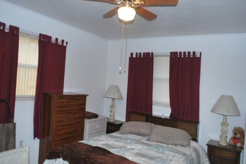 House in Edgewater, Florida 2 bedrooms, 94.2 sq.m. № 1357636 - photo 4