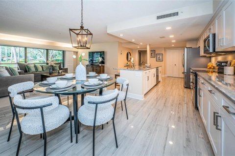 Copropriété à vendre à Palm Harbor, Floride: 3 chambres, 154.22 m2 № 1359459 - photo 11