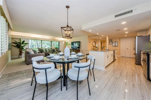 Copropriété à vendre à Palm Harbor, Floride: 3 chambres, 154.22 m2 № 1359459 - photo 3