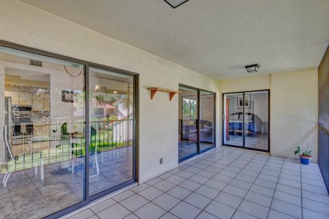 Copropriété à vendre à Palm Beach Gardens, Floride: 2 chambres, 118.45 m2 № 1065468 - photo 27