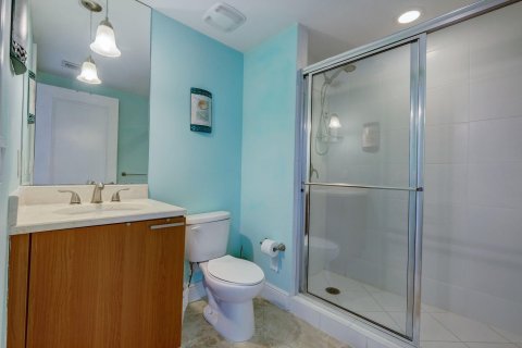 Condominio en venta en Riviera Beach, Florida, 2 dormitorios, 167.97 m2 № 1065467 - foto 21