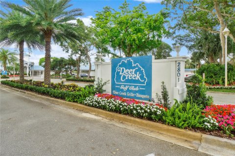 Condo in Deerfield Beach, Florida, 2 bedrooms  № 1208719 - photo 26