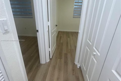 Copropriété à vendre à Miami Gardens, Floride: 4 chambres, 157.28 m2 № 1226545 - photo 14