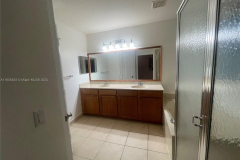 Copropriété à vendre à Miami Gardens, Floride: 4 chambres, 157.28 m2 № 1226545 - photo 13