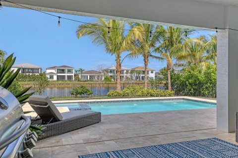 Villa ou maison à vendre à Palm Beach Gardens, Floride: 4 chambres, 332.03 m2 № 1056946 - photo 15