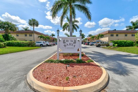 Condo in Stuart, Florida, 2 bedrooms  № 1061228 - photo 7