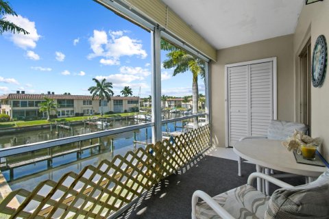 Condo in Stuart, Florida, 2 bedrooms  № 1061228 - photo 30