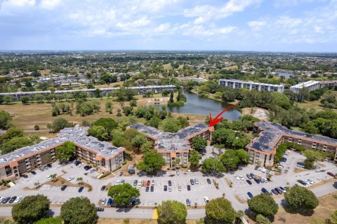 Condominio en venta en Lauderhill, Florida, 1 dormitorio, 80.82 m2 № 1168950 - foto 16