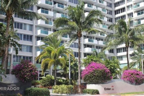 Condominio en venta en Miami Beach, Florida № 1359022 - foto 6