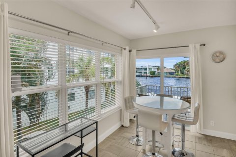 Copropriété à vendre à Pompano Beach, Floride: 1 chambre, 62.99 m2 № 1073550 - photo 9