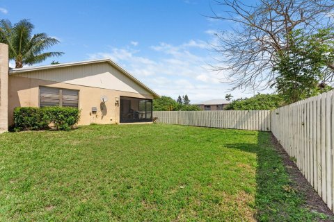 Villa ou maison à vendre à Boynton Beach, Floride: 2 chambres, 113.15 m2 № 1073553 - photo 3