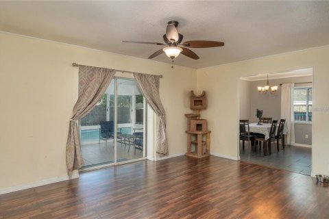 Casa en venta en Winter Haven, Florida, 3 dormitorios, 174.66 m2 № 1351295 - foto 10