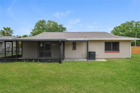 Villa ou maison à louer à Seffner, Floride: 3 chambres, 146.79 m2 № 1351258 - photo 16