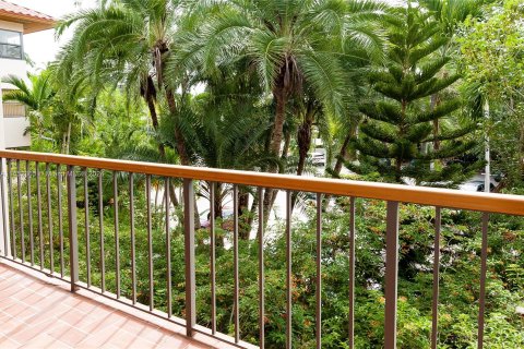 Condominio en venta en Key Biscayne, Florida, 1 dormitorio, 90.3 m2 № 1351864 - foto 1