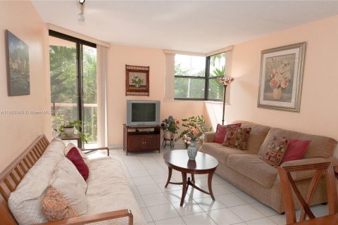 Condo in Key Biscayne, Florida, 1 bedroom  № 1351864 - photo 4