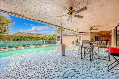 Villa ou maison à vendre à Coral Springs, Floride: 5 chambres, 251.77 m2 № 1059174 - photo 7