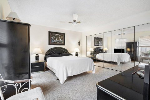 Condominio en venta en Lake Worth, Florida, 1 dormitorio, 95.13 m2 № 1059139 - foto 11