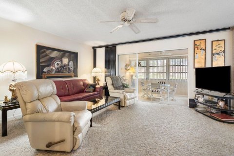 Condominio en venta en Lake Worth, Florida, 1 dormitorio, 95.13 m2 № 1059139 - foto 20