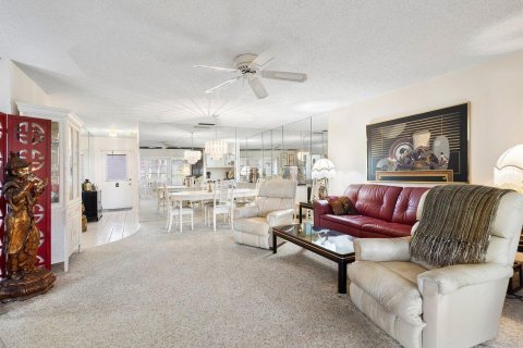 Condominio en venta en Lake Worth, Florida, 1 dormitorio, 95.13 m2 № 1059139 - foto 23