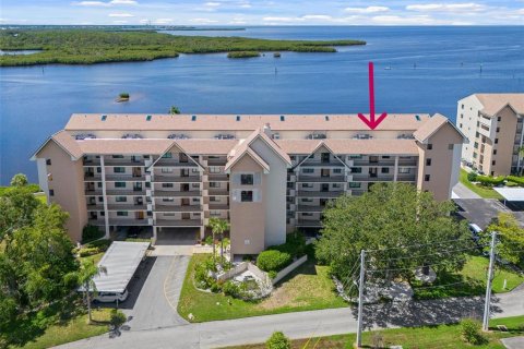 Copropriété à vendre à Port Richey, Floride: 2 chambres, 174.84 m2 № 1338527 - photo 3