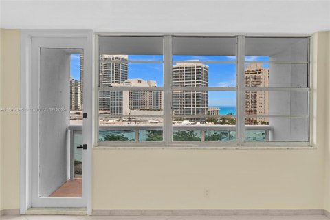 Copropriété à vendre à Miami Beach, Floride: 1 chambre, 84.54 m2 № 1394733 - photo 9