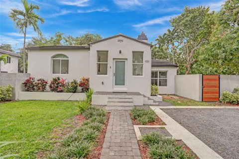 Villa ou maison à vendre à Biscayne Park, Floride: 3 chambres, 208.38 m2 № 1080199 - photo 1
