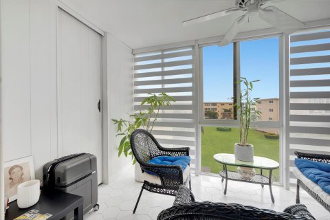 Condo in Boynton Beach, Florida, 2 bedrooms  № 1057978 - photo 14