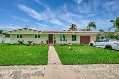 Villa ou maison à vendre à Miami, Floride: 3 chambres, 158.31 m2 № 1351675 - photo 5