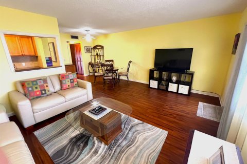 Condo in Boca Raton, Florida, 1 bedroom  № 1050072 - photo 19