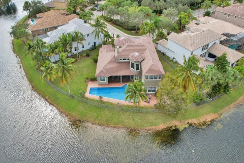 Villa ou maison à vendre à Parkland, Floride: 6 chambres, 541.16 m2 № 1045633 - photo 6