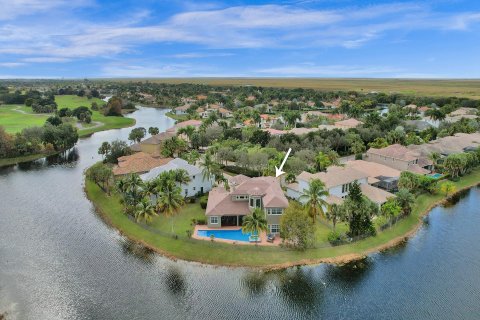 House in Parkland, Florida 6 bedrooms, 541.16 sq.m. № 1045633 - photo 5