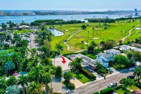 Villa ou maison à vendre à Lake Worth, Floride: 2 chambres, 161.56 m2 № 1077112 - photo 5
