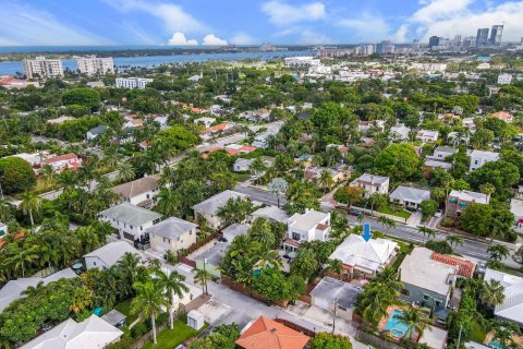 Villa ou maison à vendre à West Palm Beach, Floride: 4 chambres, 193.05 m2 № 1168862 - photo 13