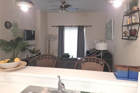 Condo in Davenport, Florida, 3 bedrooms  № 1359866 - photo 16