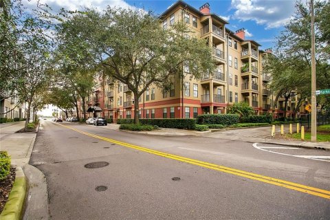 Condominio en venta en Orlando, Florida, 2 dormitorios, 106.56 m2 № 1064273 - foto 17