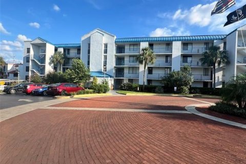 Condominio en venta en Tampa, Florida, 2 dormitorios, 85.1 m2 № 1371651 - foto 1