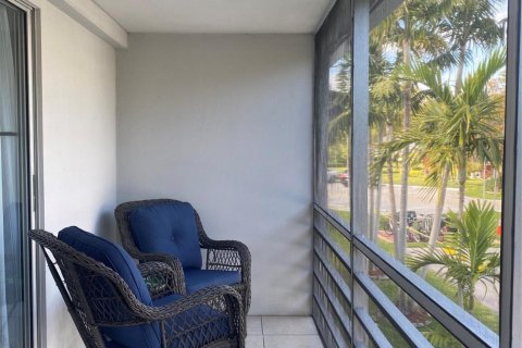 Condo in Deerfield Beach, Florida, 1 bedroom  № 1049904 - photo 9