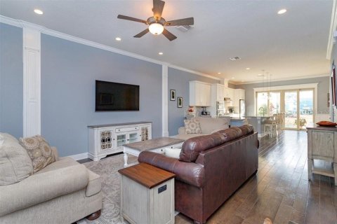 Townhouse in LAKESHORE in Winter Garden, Florida 3 bedrooms, 186.36 sq.m. № 1354260 - photo 3