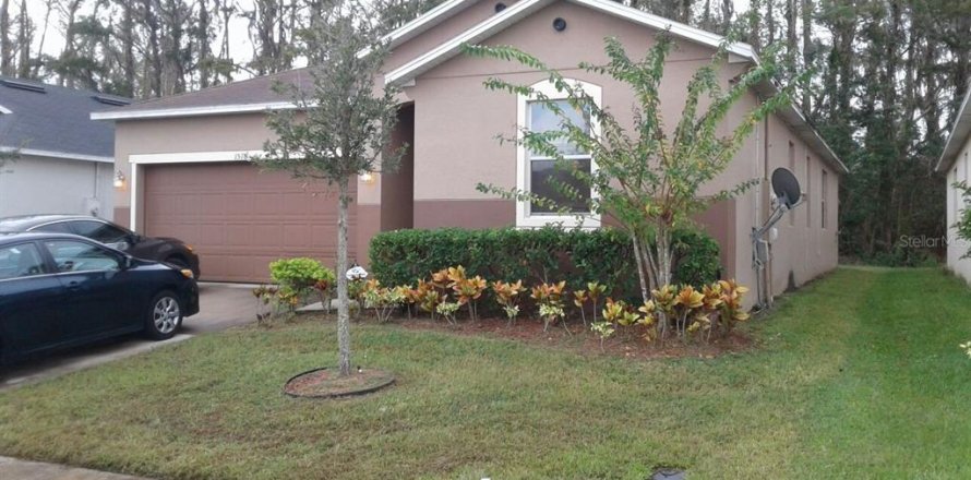 House in Kissimmee, Florida 3 bedrooms, 154.31 sq.m. № 1397307