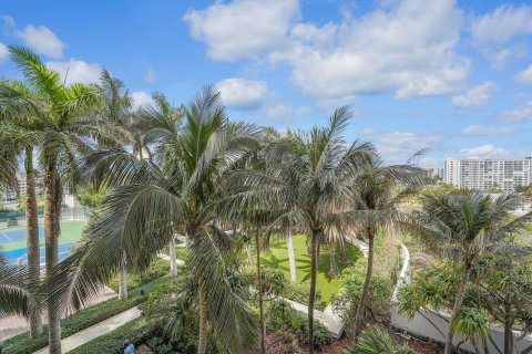 Condominio en venta en Pompano Beach, Florida, 3 dormitorios, 253.25 m2 № 1051001 - foto 10